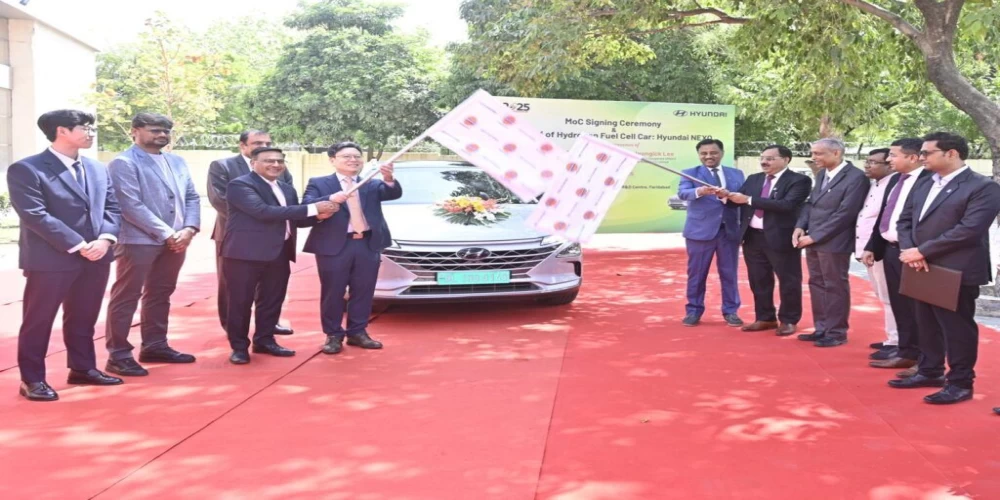 Hyundai and Indian Oil team up for on-road trials of hydrogen fuel vehicle Nexo